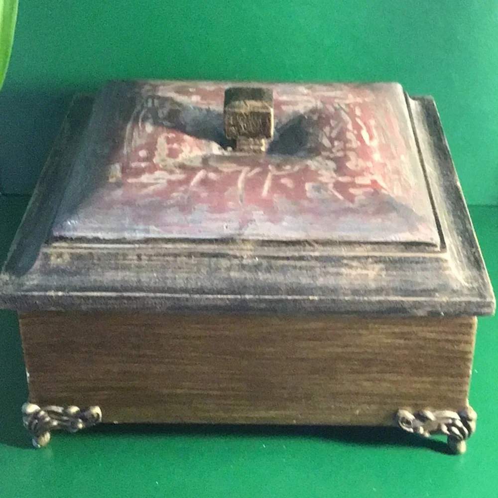 Pier 1 vibtake keepsake